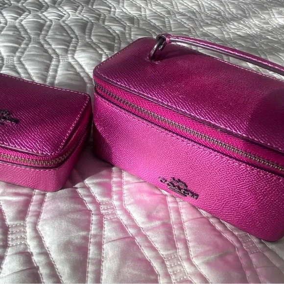 Coach Mini Jewelry Vanity Bag Trinket and Pill Box - Picture 2 of 6